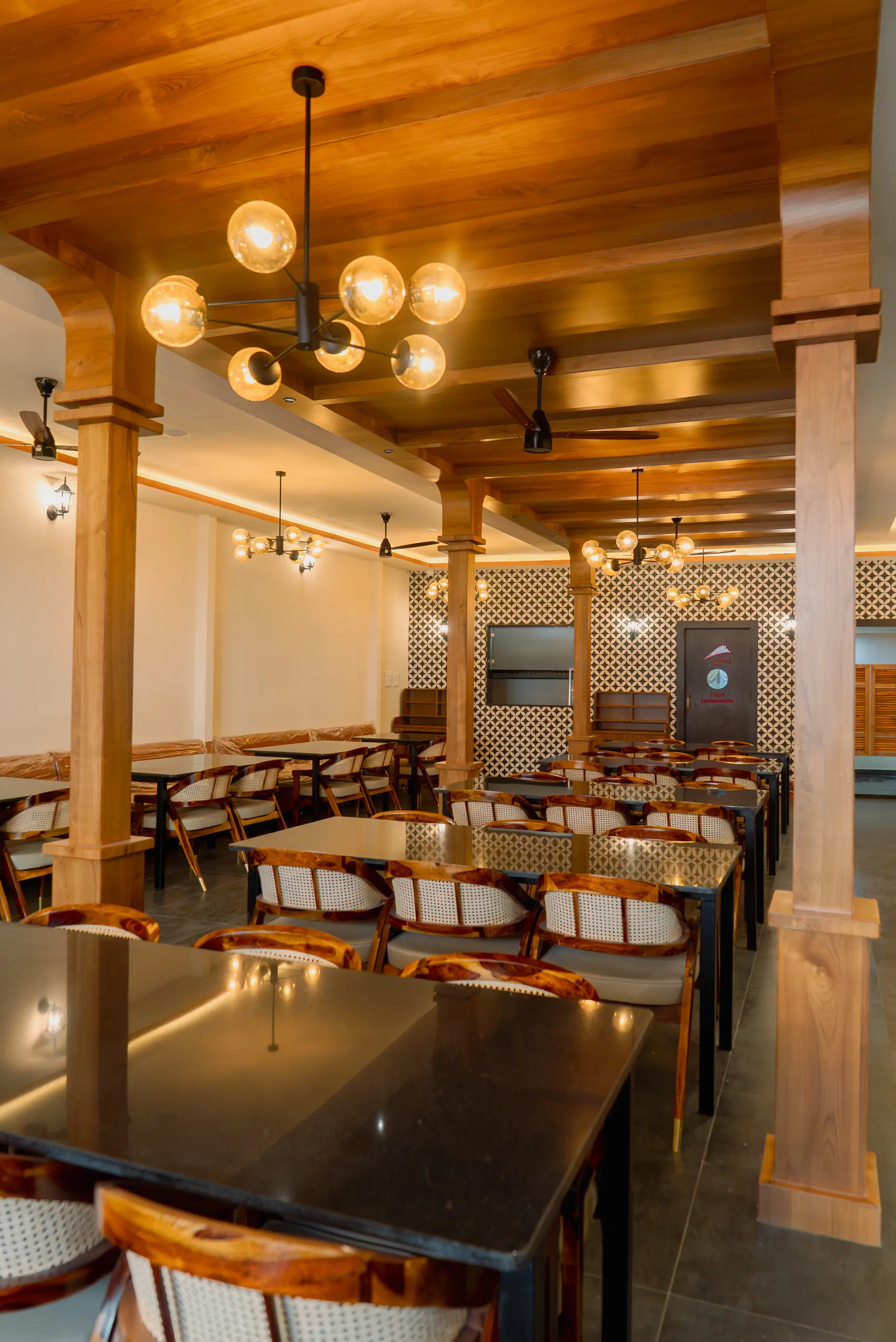 Hotel Hanumanthu photo 6